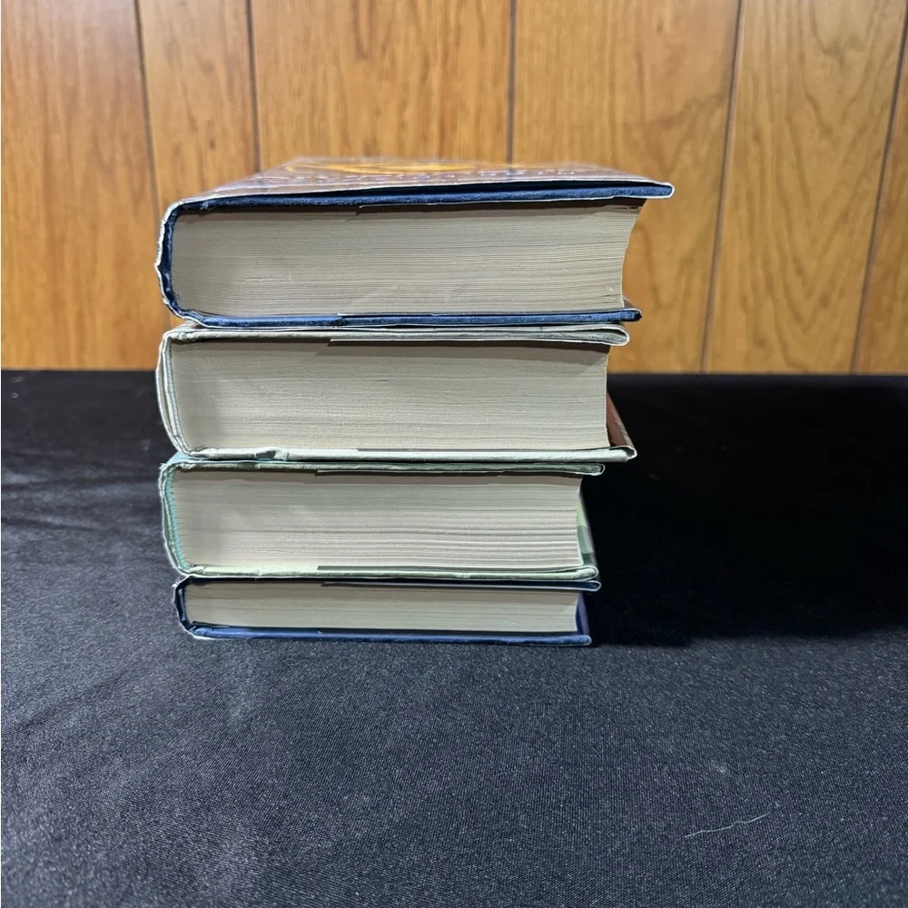 Divergent Series Hardcover‎ First Edition Set (4 books)